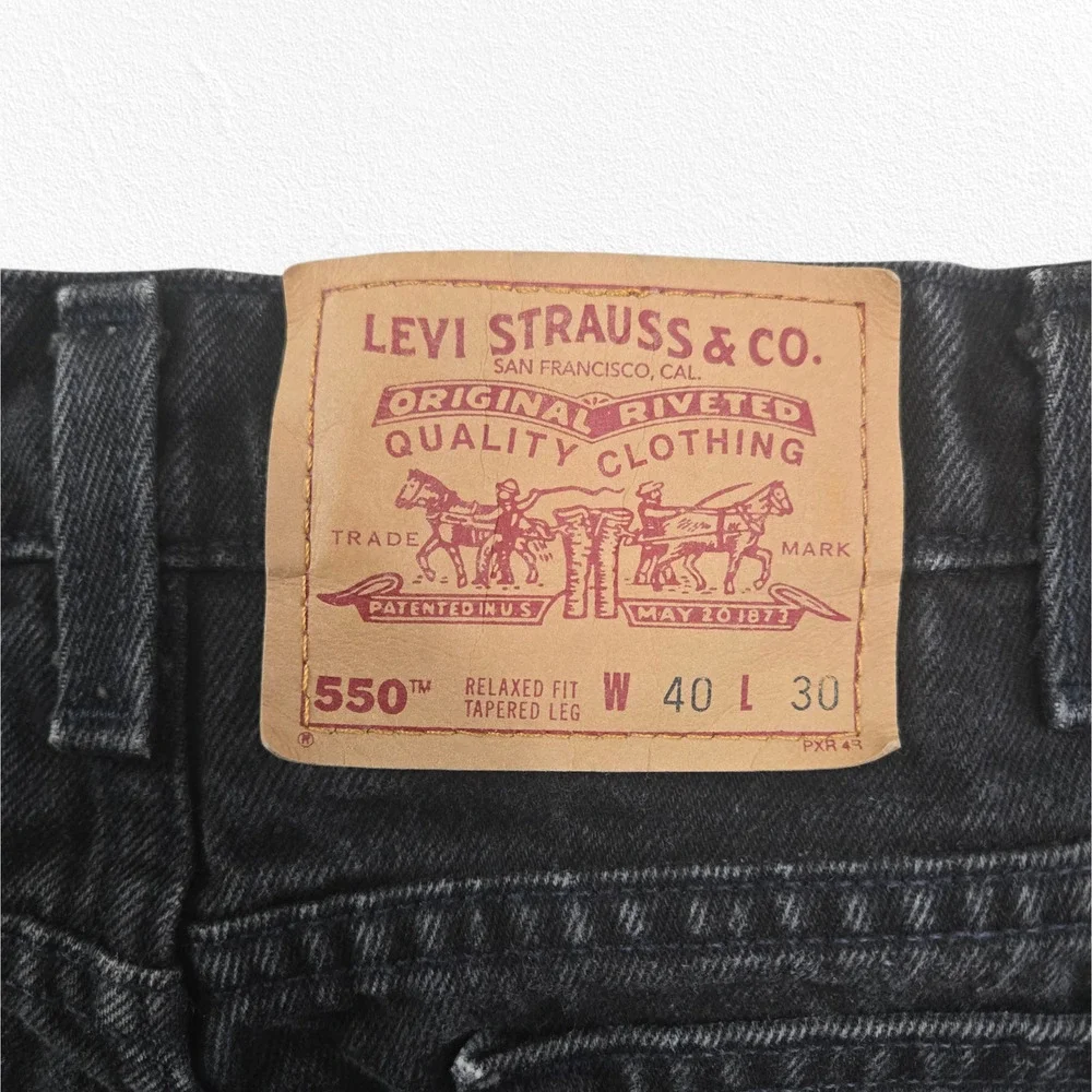 Vintage 90s Levi's 550 Black Relaxed Tapered Straight Jeans Size 36 Made in USA